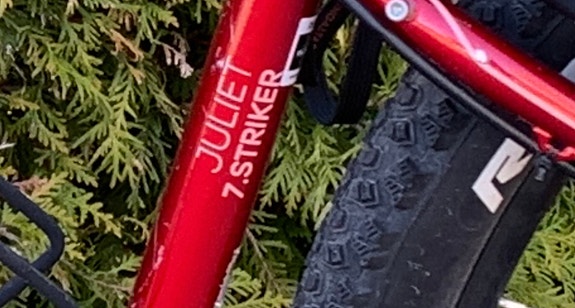 Product image 8 of 9