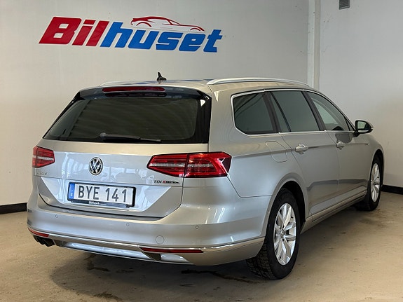Volkswagen Passat 4 of 5