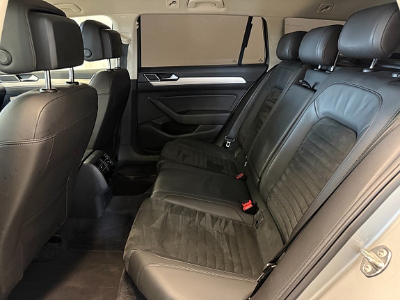 Volkswagen Passat 7 of 13