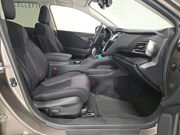 Subaru Outback 6 of 11