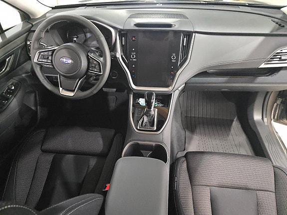 Subaru Outback 8 of 11