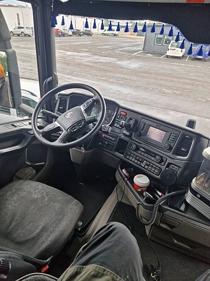Dragbil Scania R540 6x2 med hydraulik 8 of 9