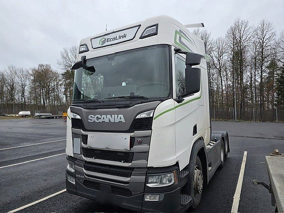 Dragbil Scania R540 6x2 med hydraulik