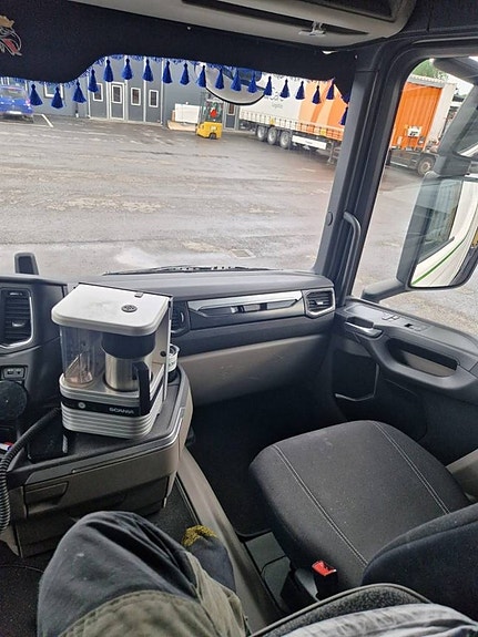 Dragbil Scania R540 6x2 med hydraulik 7 of 9