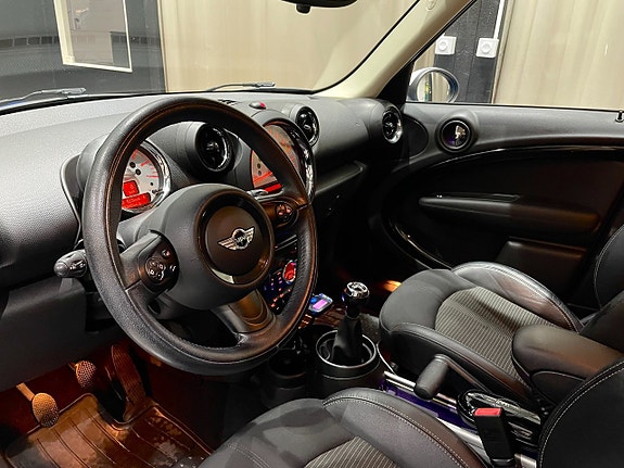 MINI Countryman Cooper D 18 of 20