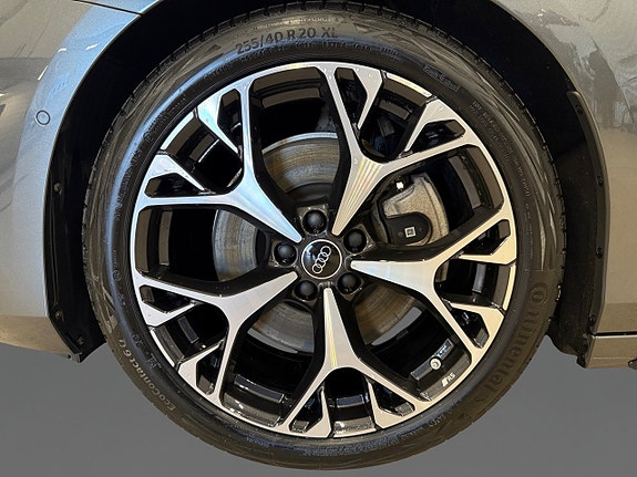 Audi A6 9 of 18