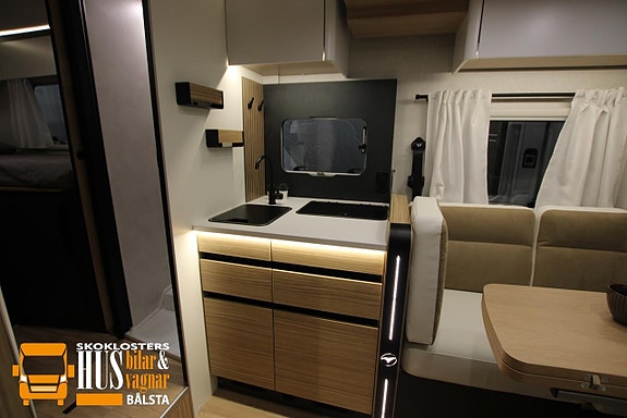 Pilote P 720 FGJ Selection Automat Vinterpaket Dieselvärmare 13 of 27