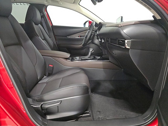 Mazda CX-30 5 of 5