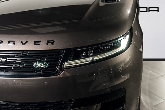 Land Rover Range Rover Sport 30 of 30