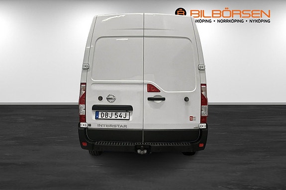 Nissan Interstar 5 of 5
