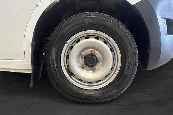 Nissan Interstar 16 of 16