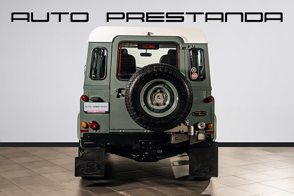 Land Rover Defender 90 4 of 30