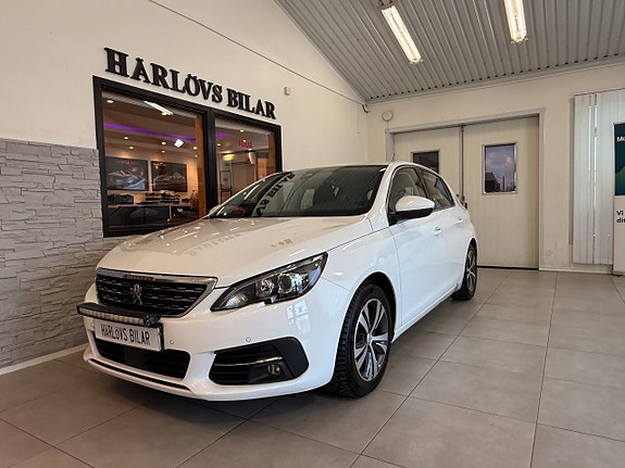 Peugeot 308 10 of 18