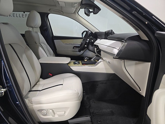Mazda CX-80 5 of 5