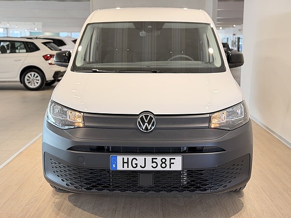 Volkswagen Caddy Maxi 2 of 5