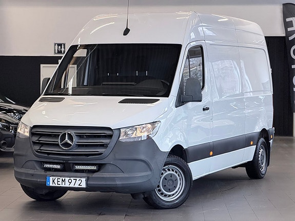 Mercedes-Benz Sprinter 211