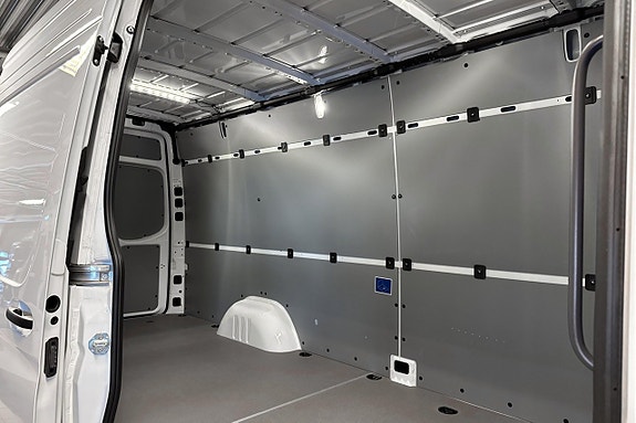 Mercedes-Benz Sprinter 317 15 of 19
