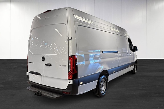 Mercedes-Benz Sprinter 317 3 of 19