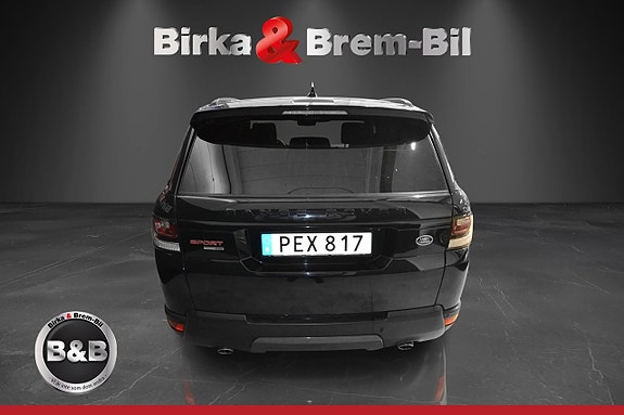 Land Rover Range Rover Sport 8 of 18