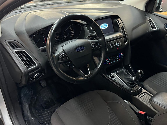 Ford Focus 6 of 13