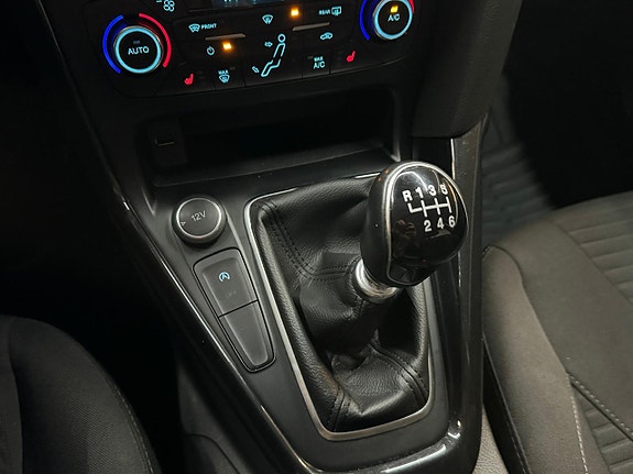 Ford Focus 11 of 13