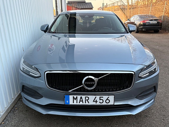 Volvo S90 3 of 5