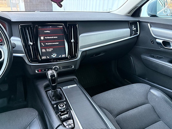 Volvo S90 15 of 15