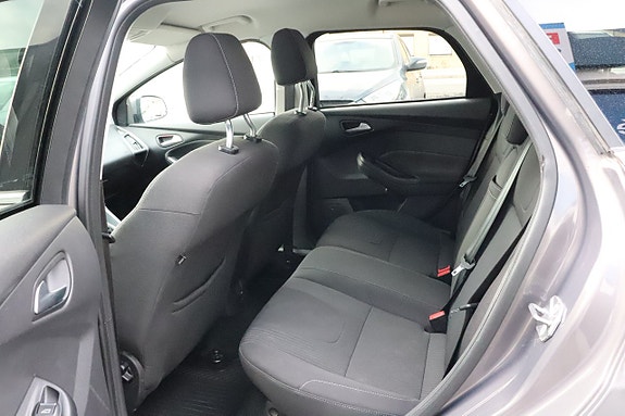 Ford Focus 10 of 11