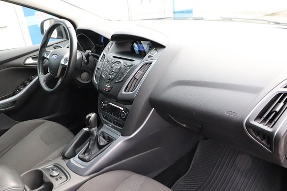 Ford Focus 7 of 11