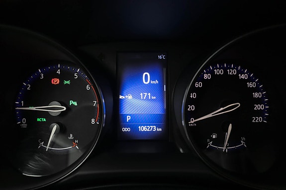 Toyota C-HR 14 of 27