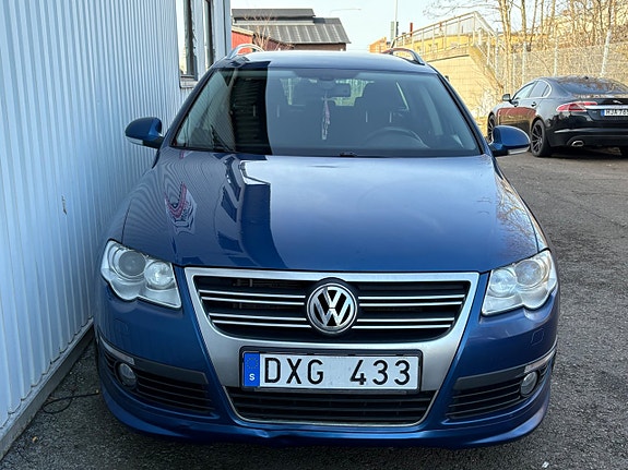 Volkswagen Passat 3 of 5