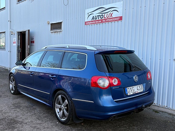 Volkswagen Passat 8 of 15