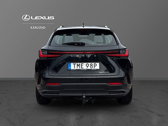 Lexus NX350h 4 of 5