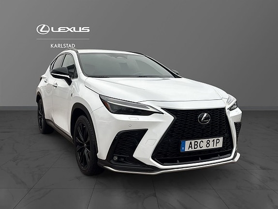 Lexus NX350h 6 of 12