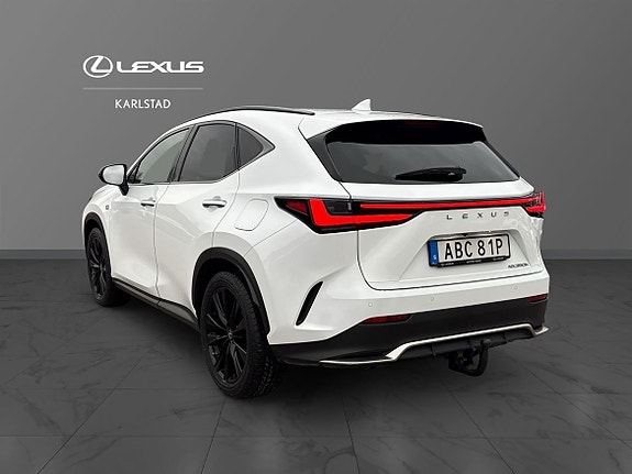 Lexus NX350h 2 of 5
