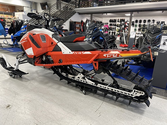 Ski-Doo Summit Expert 154 2020 4 of 4
