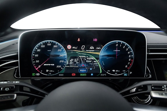 Mercedes-Benz E53 13 of 29