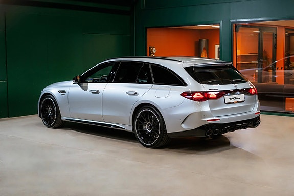 Mercedes-Benz E53 3 of 29