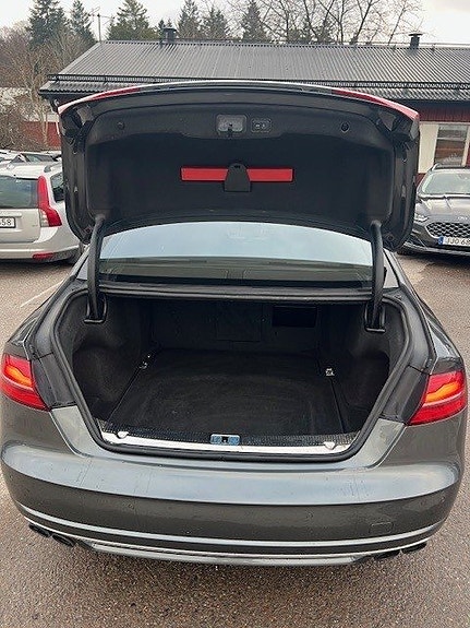 Audi A8 10 of 29