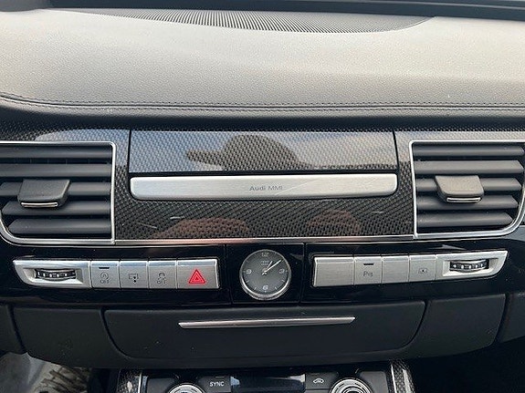 Audi A8 20 of 29