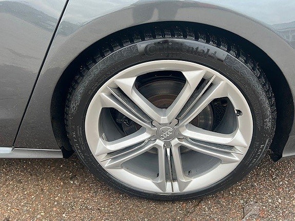 Audi A8 29 of 29