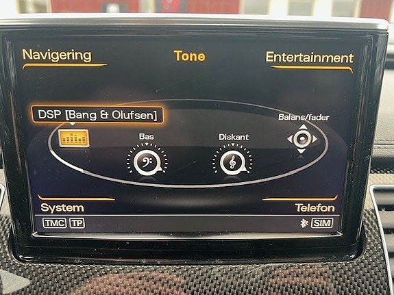 Audi A8 17 of 29