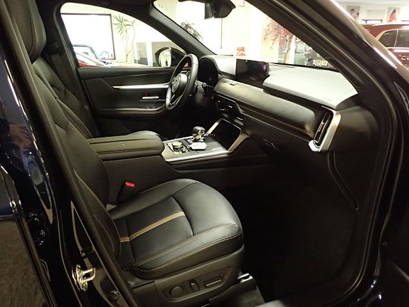 Mazda CX-60 19 of 20