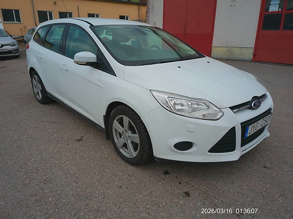 Ford Focus 2 of 11