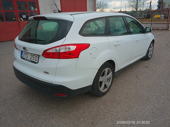 Ford Focus 3 of 11