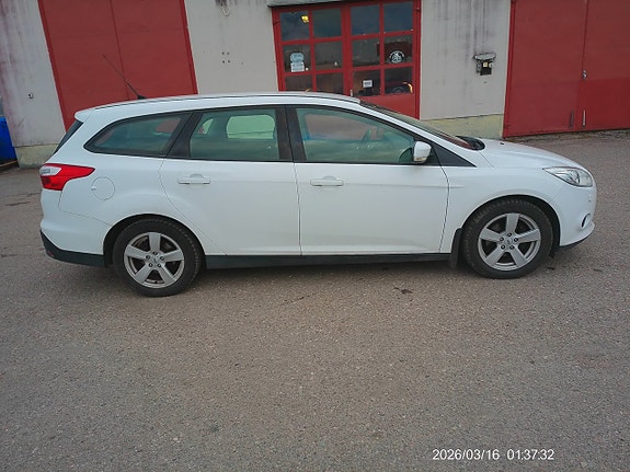 Ford Focus 8 of 11