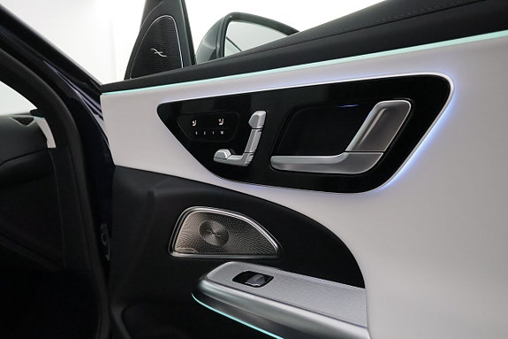 Mercedes-Benz E300 de 19 of 20