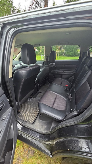 Mitsubishi Outlander 7 of 8