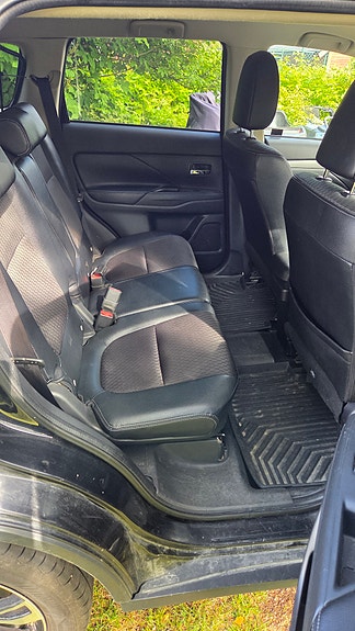 Mitsubishi Outlander 8 of 8