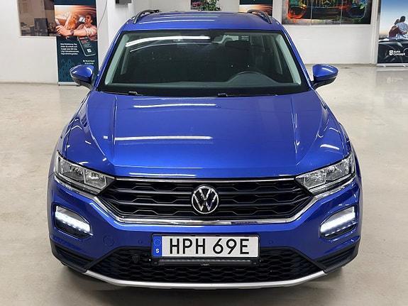 Volkswagen T-Roc 5 of 5